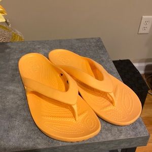 Women’s Crocs flip flops